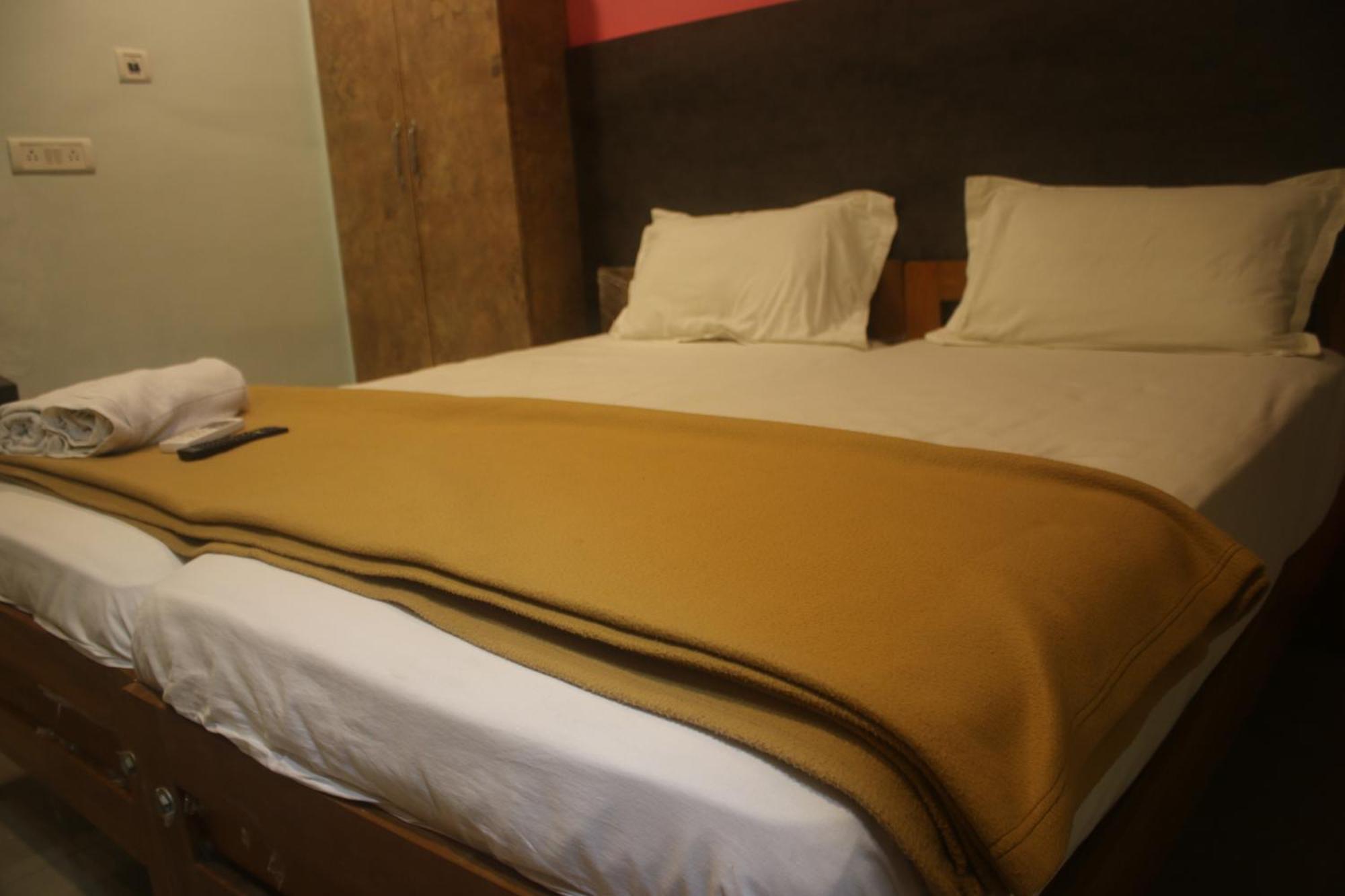 Hotel Sikara, Kumbakonam Exteriér fotografie